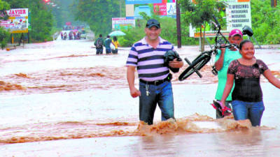 Varios ríos de la zona norte del país se han desbordado y han provocado inundaciones en varias comunidades