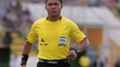 40 tarjetas rojas ha mostrado Armando Castro desde el torneo Apertura 2012/2013.