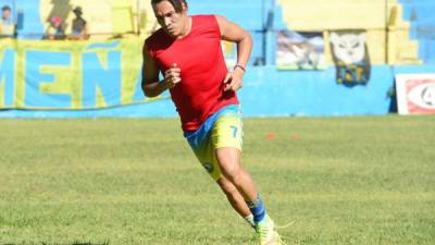 Rambo de León jugó en El Salvador la temporada pasada.