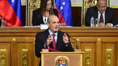 El vicepresidente de Planificación, Ricardo Menéndez,en una sesión de la Asamblea Nacional Constituyente./EFE.