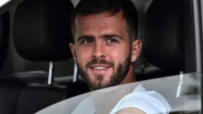 Pjanic expresó su deseo de incorporarse al Barcelona.