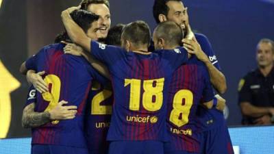 Jugadores del Barcelona celebrando uno de los goles del clásico en Miami contra el Real Madrid.
