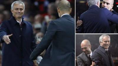 Antes en el Real Madrid - Barcelona, hoy con el Manchester United - Manchester City se han vuelto a ver tanto Mourinho y Pep Guardiola.