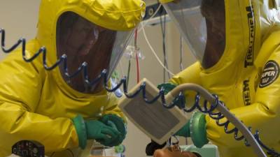 La Unión Europea hizo un llamado a la comunidad internacional para frenar la epidemia del ébola tras contagio de un español.
