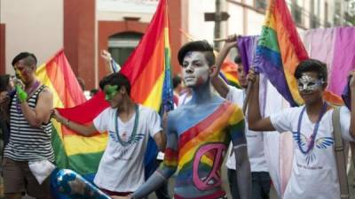 La comunidad gay de Honduras demandó hoy en una marcha en Tegucigalpa el respeto a sus derechos y el esclarecimiento de más de 168 asesinatos de homosexuales desde 2009.