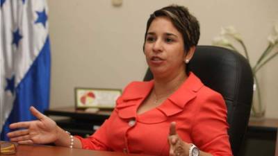En la imagen, la ministra hondureña de Derechos Humanos, Karla Cuevas.
