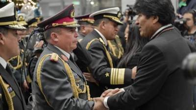 Kaliman era el comandante en jefe de las Fuerzas Armadas de Bolivia durante la administración de Evo Morales./Twitter.