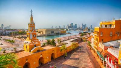 Cartagena es una ciudad portuaria en la costa caribeña de Colombia, donde se puede viajar sin visa.