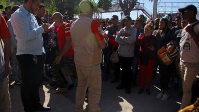 Cientos de migrantes centroamericanos fueron detenidos en una redada de la policía mexicana en Chiapas./AFP.