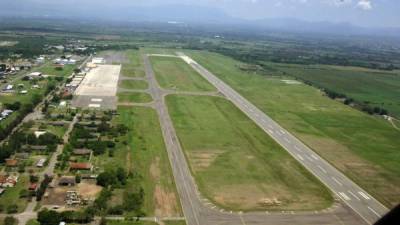 El aeropuerto de Palmerola es uno de los proyectos ofrecidos a los españoles.