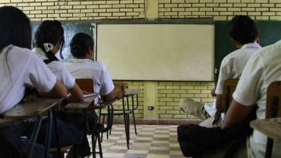 Cientos de estudiantes de los alrededores de San Pedro Sula o lugares conocidos de alto riesgo se quedan sin maestros debido a la inseguridad.