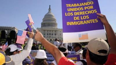 Los hispanos continúan luchando por la aprobación de una reforma migratoria en EUA.