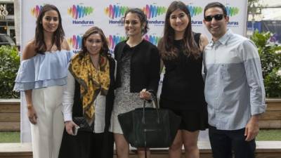En el evento los jóvenes conocieron detalles que les indican cómo participar y contribuir con la imagen y marca de Honduras.