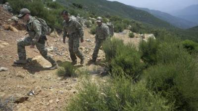 Las montañas de Otay son una ruta muy utilizada por inmigrantes indocumentados que son engañados por los 'coyotes' que les ocultan la peligrosidad del recorrido. EFE.