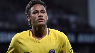 Neymar en su debut con el PSG. FOTO EFE.