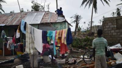 Las autoridades de Protección Civil de Haití informaron hoy que aumentó a 264 el número de personas fallecidas como consecuencia del huracán Matthew, que el martes pasado azotó el empobrecido país.