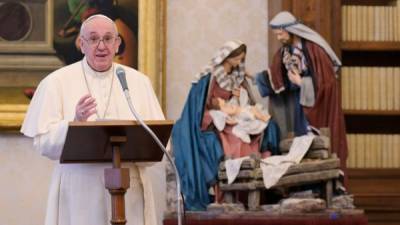 El Papa Francisco dejó sus homilías por escrito tras sufrir de un dolor en la ciática que no le permitió dar las misas de fin de año./AFP.