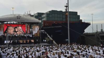 Panamá vivió la apertura del tercer carril de la autopista marítima como un acto patriótico. Fotos: AFP