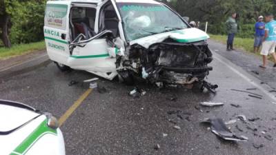 En el accidente participó una ambulancia.