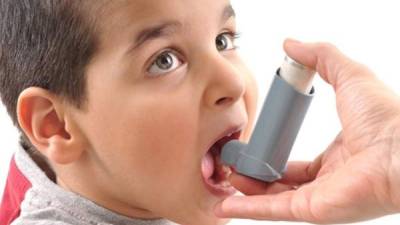 El asma es una enfermedad que necesita controlarse con medicamentos para llevar una vida sana.