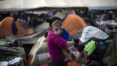 Más de 5,000 migrantes se encuentran varados en Tijuana a la espera de solicitar asilo en EEUU./AFP.