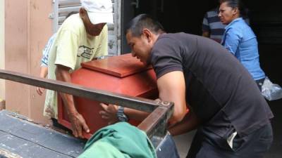 Parientes lloraron el deceso de Ricardo Peralta.