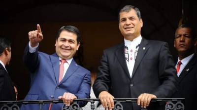 Hernández fue invitado por Rafael Correa a la misa que ofrecerá el Papa en Quito.