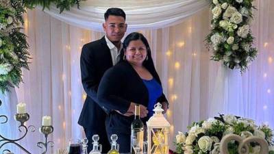 La hondureña Enna Roxana Aguilar Vásquez y su esposo Cristian Mendoza perdieron la vida en un accidente de motocicleta en Tela, Atlántida.