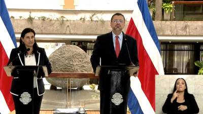 El presidente de <b>Costa Rica</b>, Rodrigo Chaves, durante una conferencia de prensa.