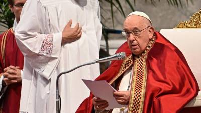 El papa Francisco durante una misa desde la Basílica de San Pedro, en Ciudad del Vaticano.