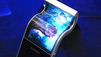 Por ahora el concepto es una patente, pero sugieren una tendencia en Samsung para desarrollar dispositivos con diseños revolucionarios como alternativas a las pantallas rígidas.