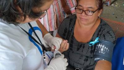 Atención. Los médicos aconsejan hacer un chequeo cada seis meses. Foto: Y.Amaya