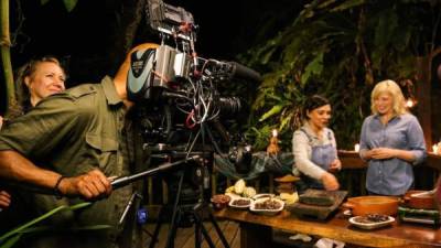 La productora estadounidense Shannon Kring filma en Honduras un documental denominado 'Sacred Foods” enfocado en el cacao hondureño.