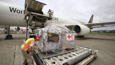 La ayuda humanitaria salió de Panamá, país en donde la Cruz Roja tiene su sede para Latinoamérica.