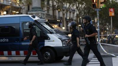 El incidente ocurrió en un retén policial. El atacante fue abatido