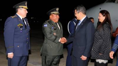 El presidente Juan Orlando Hernández fue recibido ayer por altos funcionarios de Chile.