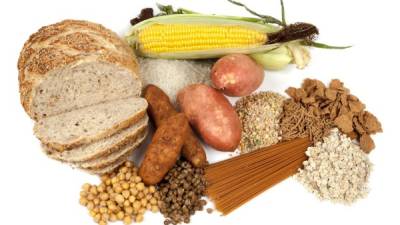 Consuma alimentos ricos en fibra para mantener en buen funcionamiento su sistema digestivo.