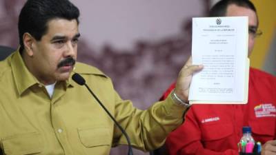 El mandatario venezolano, Nicolás Maduro, anunció ayer un plan para desarmar a los civiles.