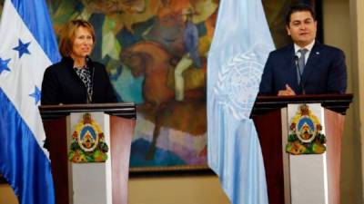 Juan Orlando Hernández compareció junto a Grete Faremo, ejecutiva de la ONU Servicios para Proyectos (Unops).