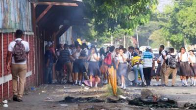 Tomas. Los alumnos del instituto José Trinidad Reyes en los últimos días realizaron varias protestas. Foto: La Prensa.