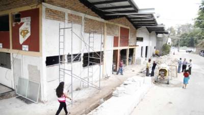 Trabajos de mejoras en la aduana de Agua Caliente, Ocotepeque. Foto: Wendell Escoto