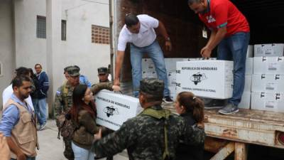 Ya se distribuyó el 100% del material electoral en los 23 municipios del departamento de Copán.