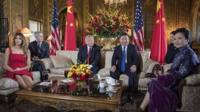 El presidente Trump durante la visita del mandatario chino Xi Jinping a Florida.