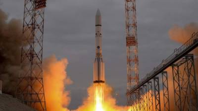 El cohete Protón despegó de las estepas de Kazajistán, transportando una sonda capaz de detectar gases a nivel de vestigios, que 'será como una gran nariz en el espacio'.