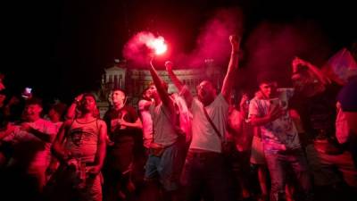 Italia vive una verdadera fiesta deportiva tras la obtención de la Euro. Foto EFE.