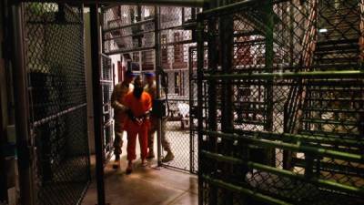 El Pentágono espera que 57 presos cuyo traslado ha sido aprobado sean reubicados antes final de año fuera de las instalaciones de Guantánamo.