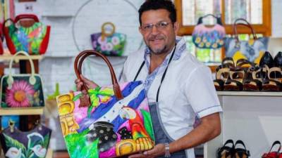 El presidente de Honduras, Juan Orlando Hernández, dijo que sabe el momento difícil que están viviendo los emprendedores.