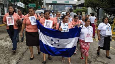 Un milagro esperan las 12 madres hondureñas que viajarán a México en busca de sus hijos perdidos. Se integran madres de El Salvador, Guatemala y Nicaragua.