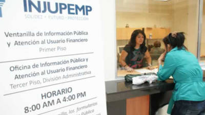 La titular del Injupemp, Martha Doblado, anunció hoy que al menos de 300 empleados serán despedidos. Foto Archivo