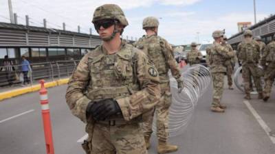 Los soldados desplegados en la frontera no se encuentran armados, según un portavoz del Pentágono./AFP.